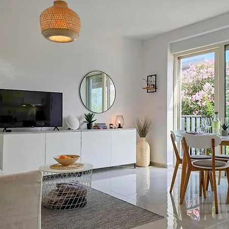 Oasis B3