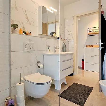 Oasis B3 *
