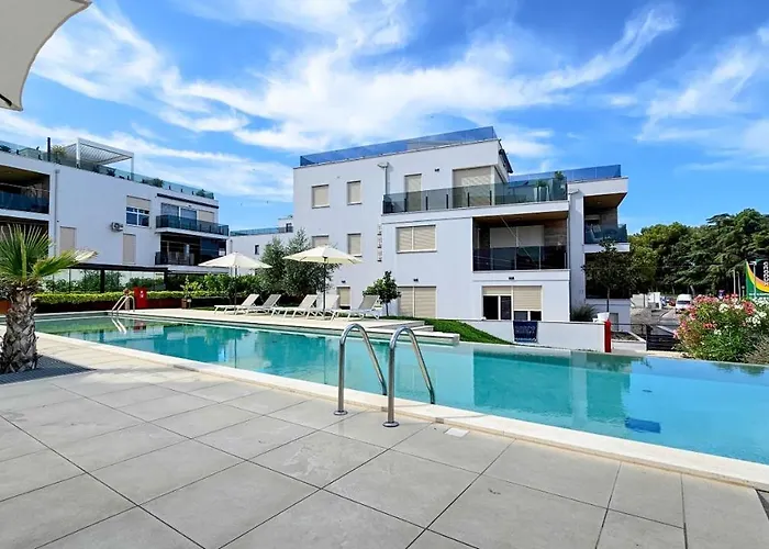 Oasis B3 *