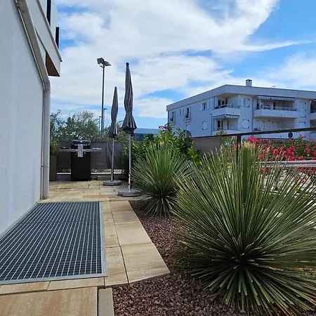 Oasis B3 Novigrad Istria